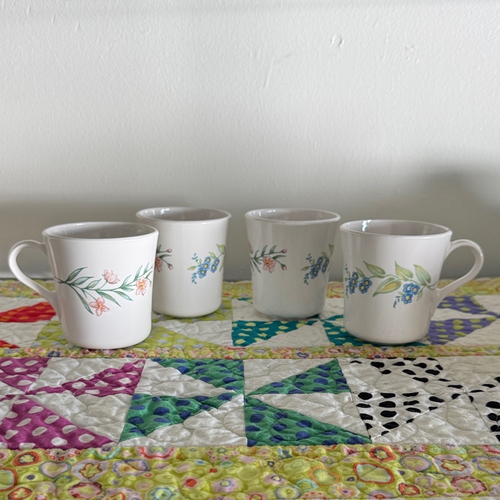 Vintage Corelle MY GARDEN Floral Patterned Ceramic Mugs - Set of 4